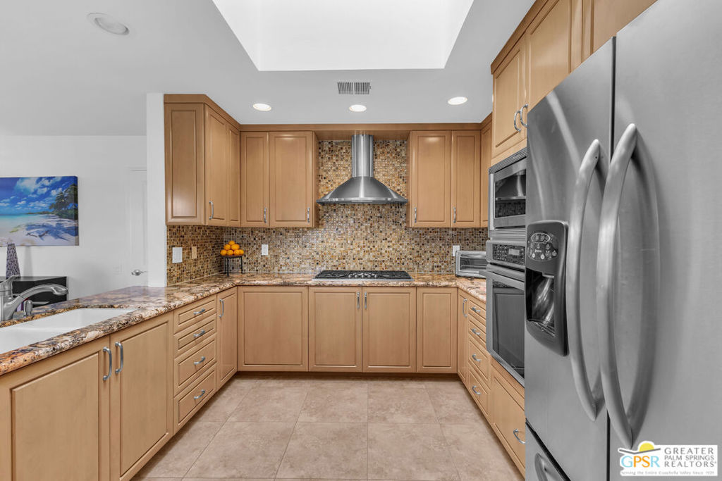 The Springs Country Club - Residential Lease