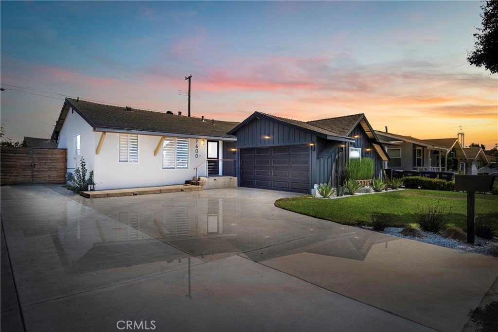 Welcome to your Buena Park gem! Just minutes from the excitement of Knott’s Berry Farm, this beautifully remodeled 3-bedroom, 1.5-bath home blends modern comfort with timeless charm. Updated just a few years ago, the home features a bright and inviting floor plan, stylish finishes, and thoughtful upgrades throughout. The spacious living room flows seamlessly into the dining area and kitchen, making it perfect for both everyday living and entertaining.
Enjoy three comfortable bedrooms and a refreshed full bath, plus the convenience of an additional half bath. Outside, the private backyard offers plenty of space to relax, garden, or host gatherings. With its prime location near shopping, dining, schools, and freeway access, this home delivers both lifestyle and convenience.
Don’t miss the chance to make this Buena Park beauty yours!