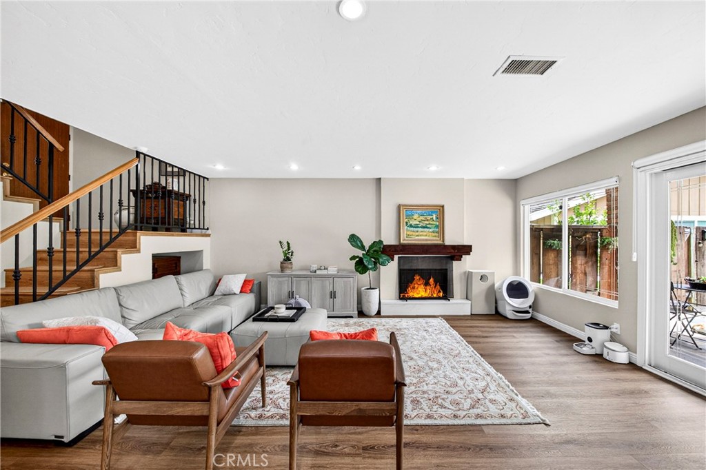 802 W Glenwood