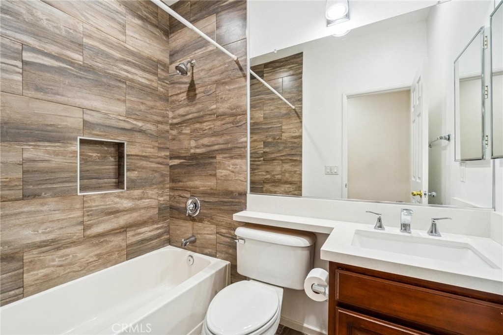 Summer Moon (SUMM) - Residential