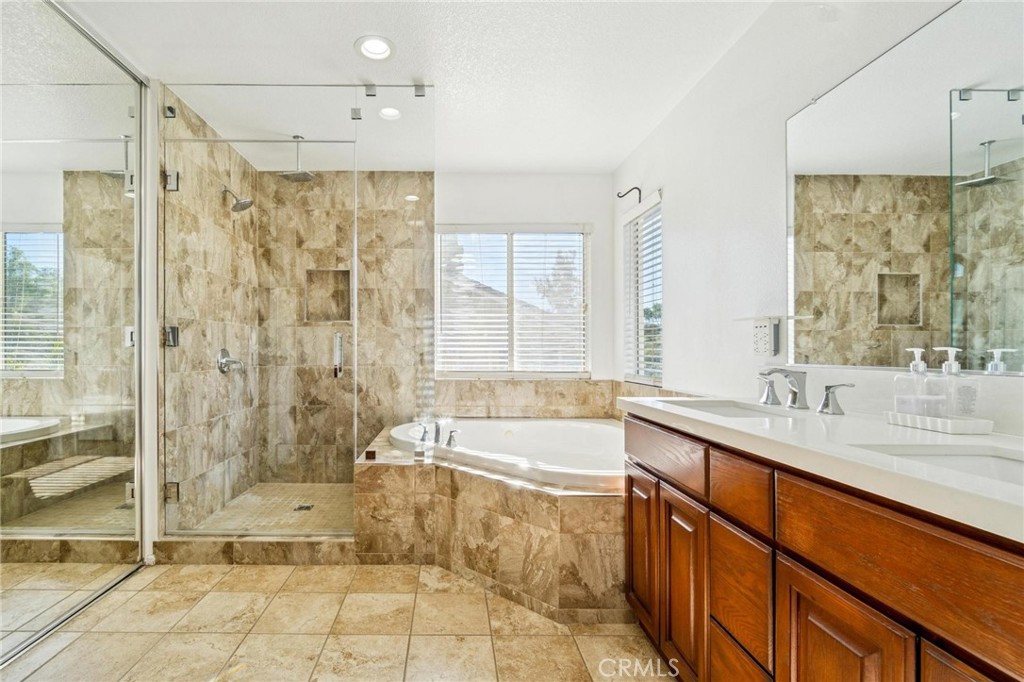 Summer Moon (SUMM) - Residential