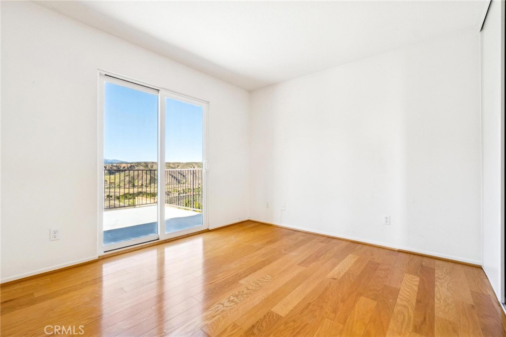 Summer Moon (SUMM) - Residential