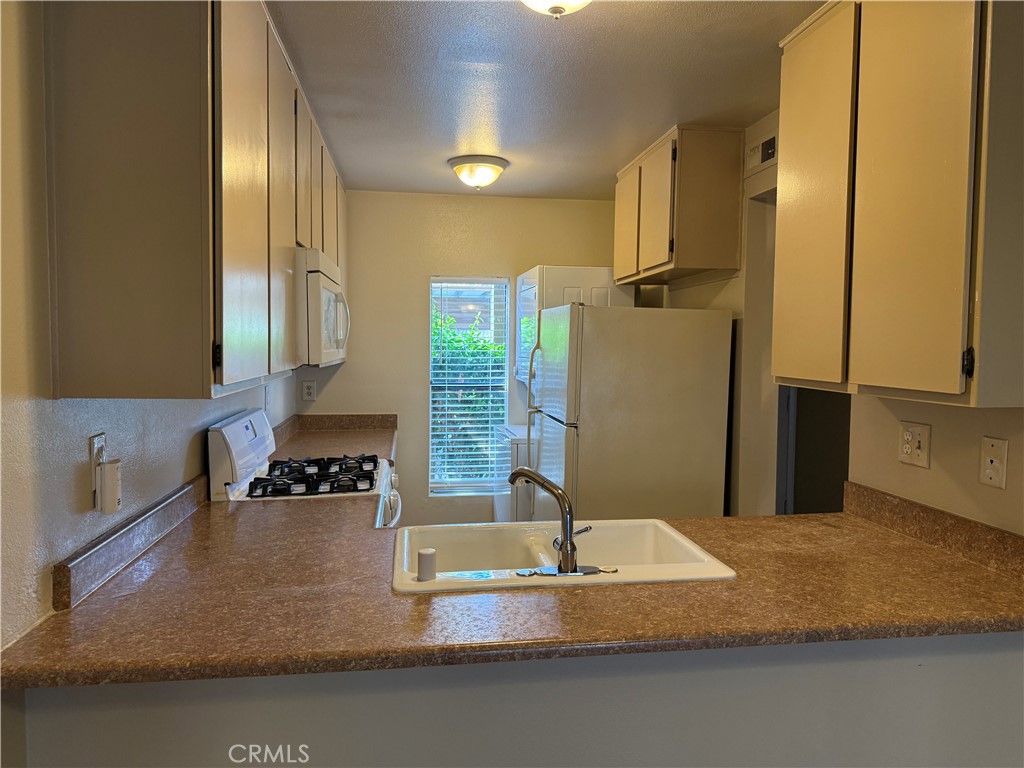 Lake Condos (CM) - Residential Lease