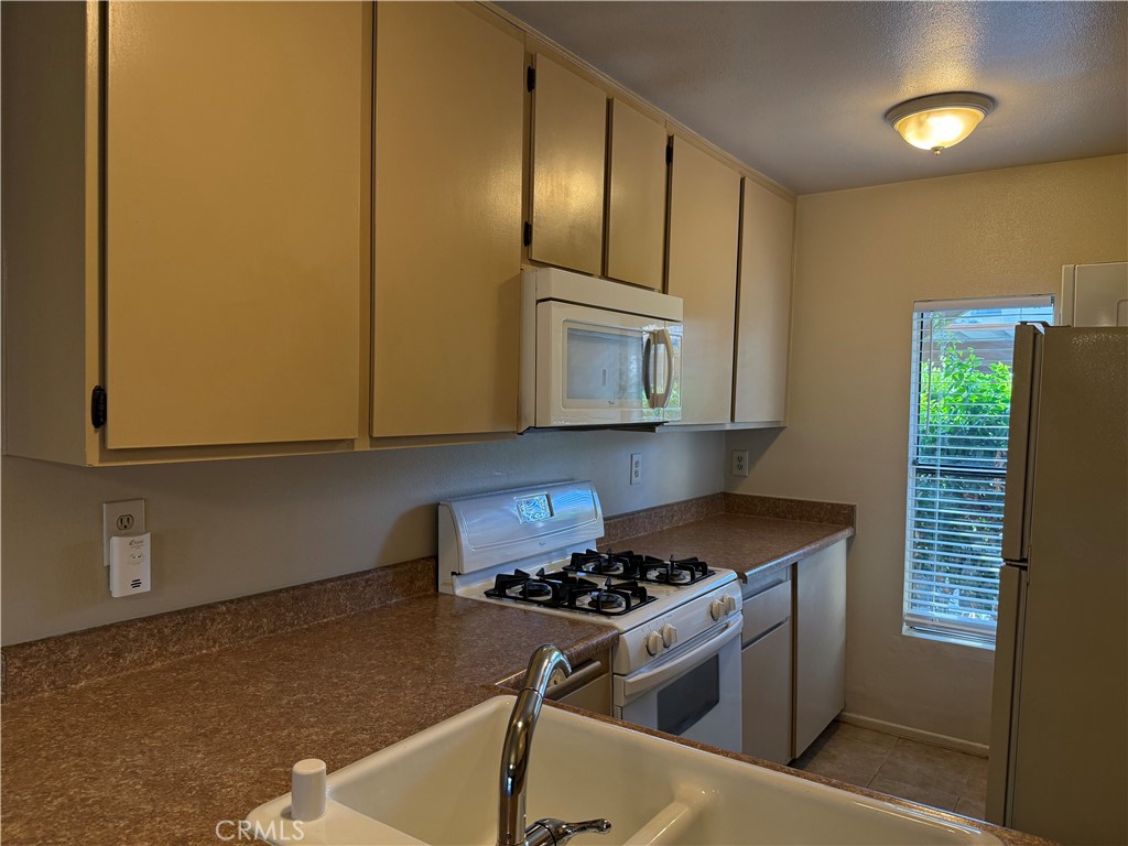 Lake Condos (CM) - Residential Lease