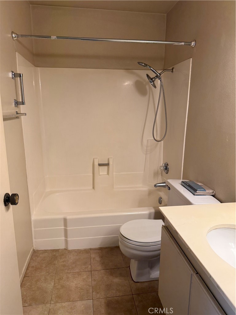 Lake Condos (CM) - Residential Lease