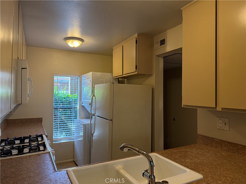 Lake Condos (CM) - Residential Lease