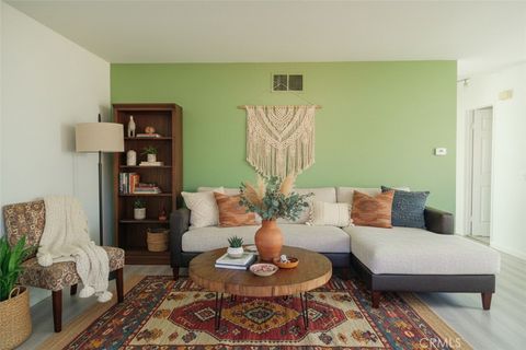 22722 Malaga Lake Forest CA 92630