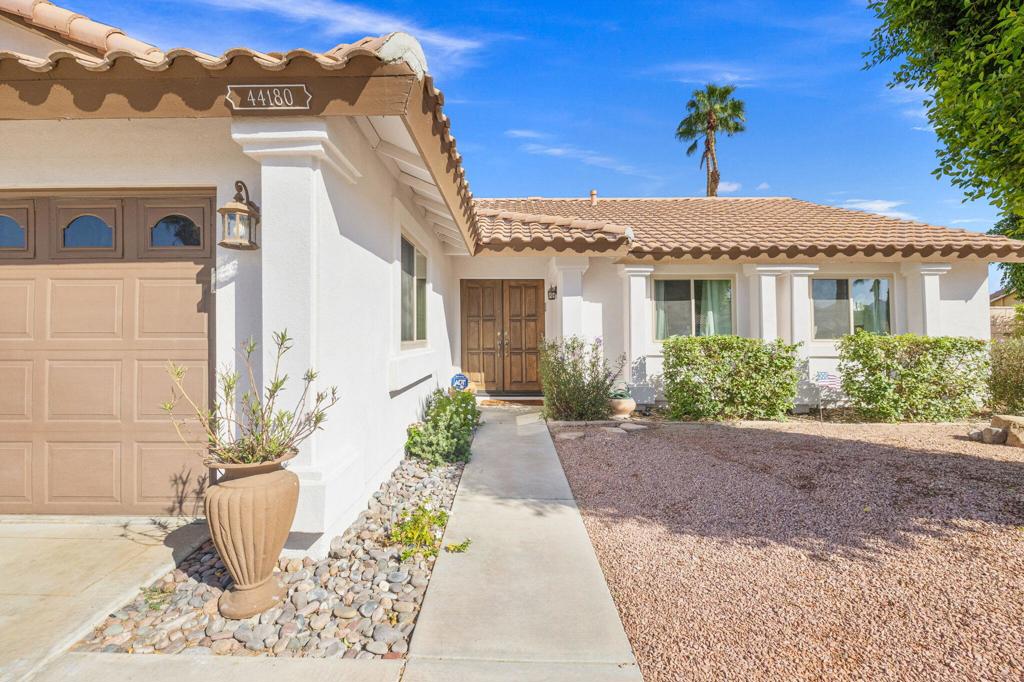 44180 Mariposa Court