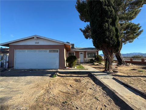 Photo of 37869 Grandview Avenue, Yermo, CA 92398 (MLS # HD26013779)