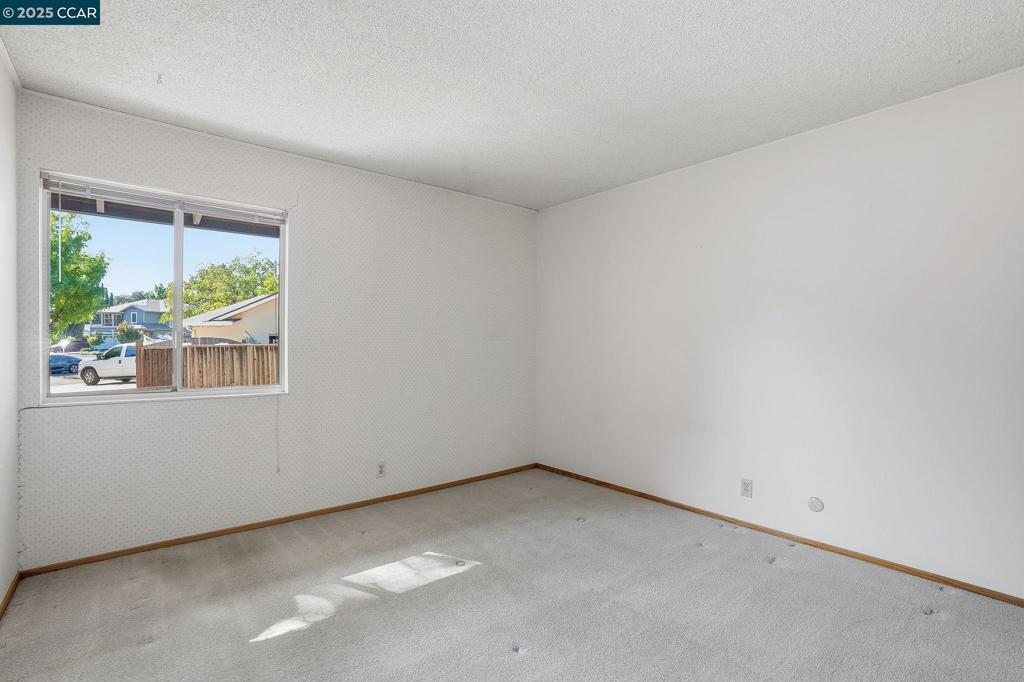 COLONY PARK - Residential