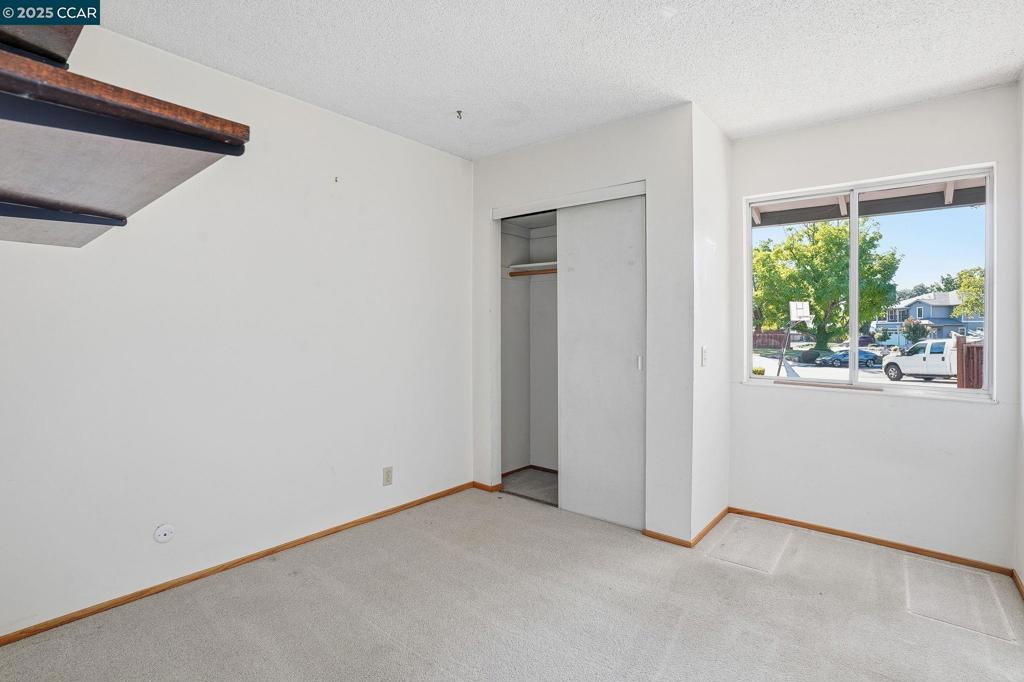 COLONY PARK - Residential