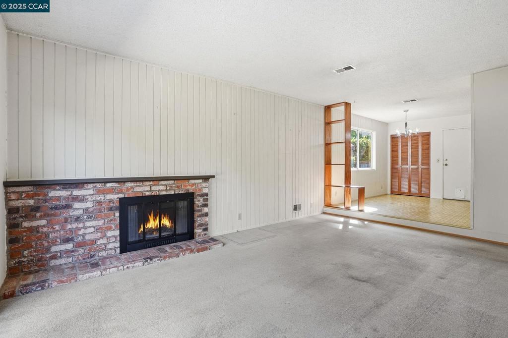 COLONY PARK - Residential