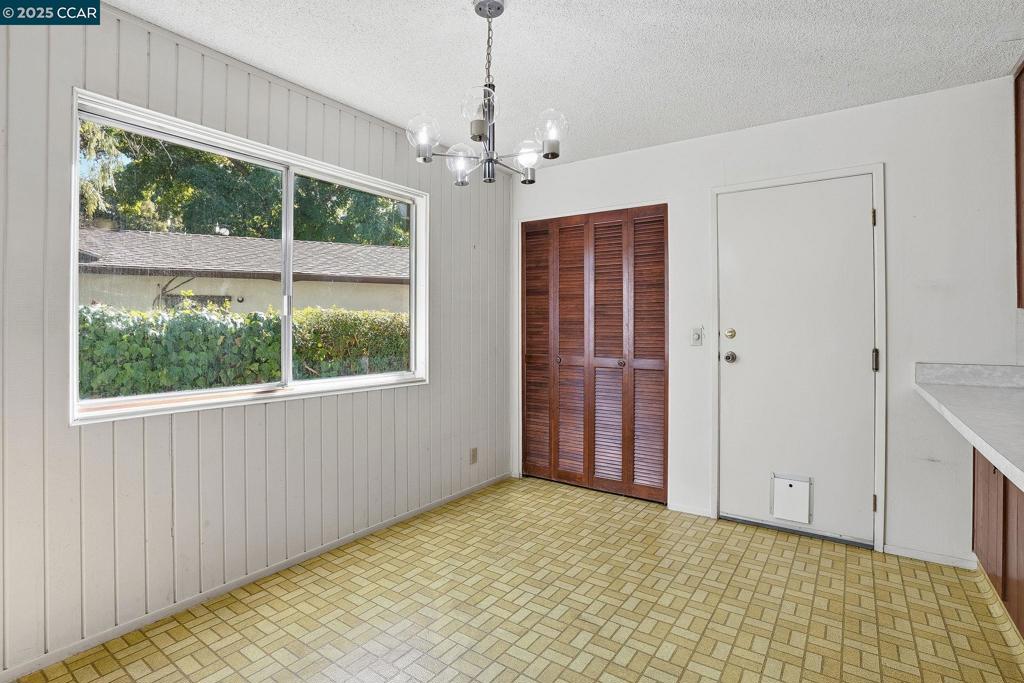 COLONY PARK - Residential
