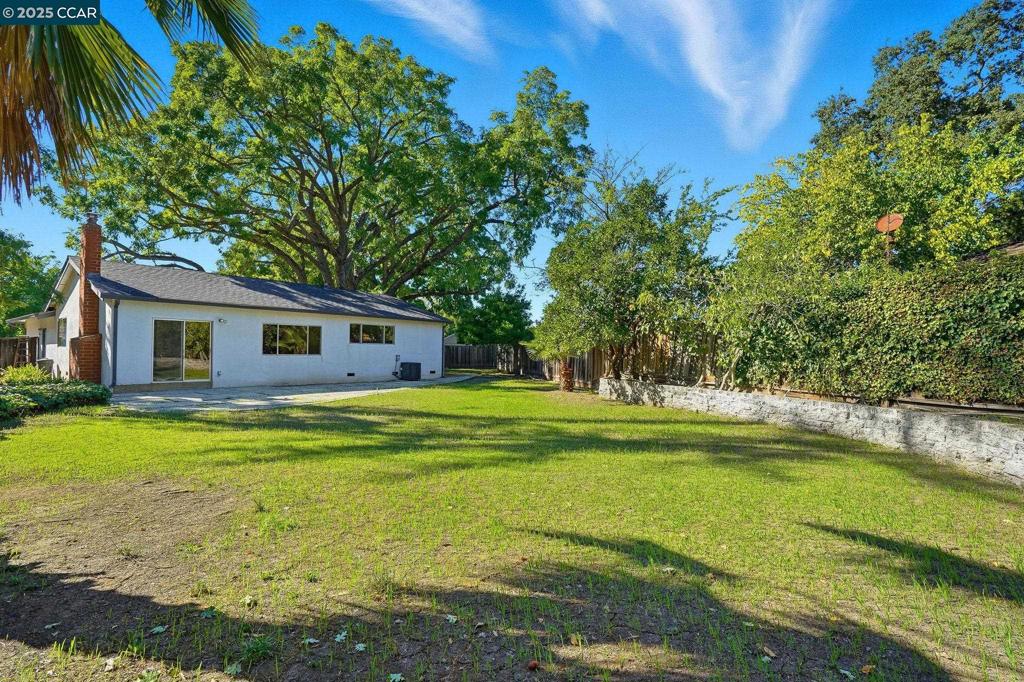 COLONY PARK - Residential