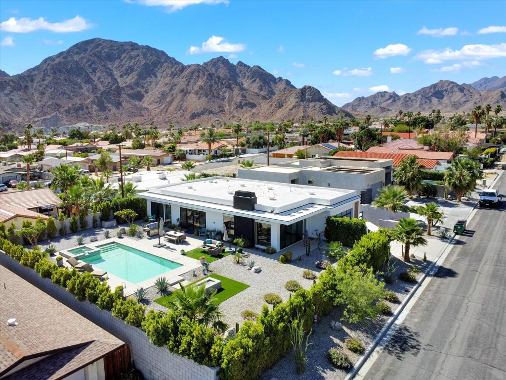 La Quinta Cove - Residential