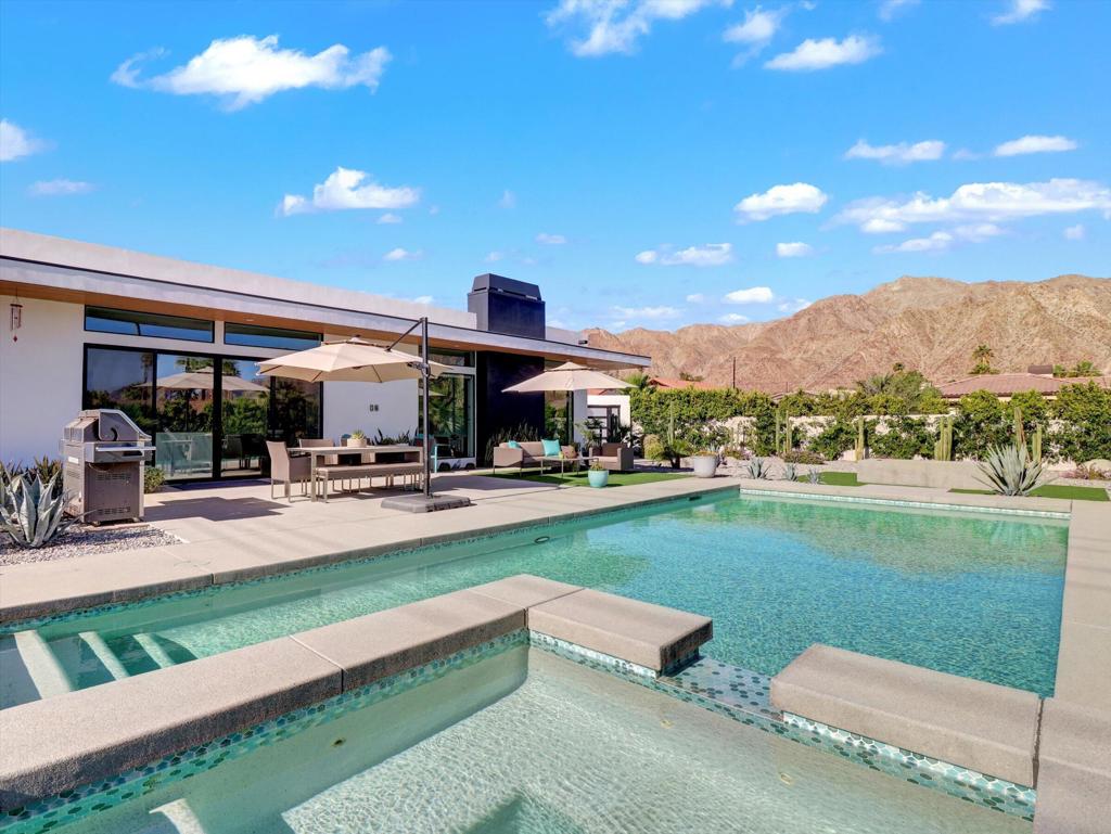 La Quinta Cove - Residential