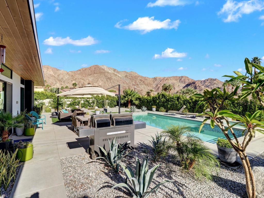 La Quinta Cove - Residential