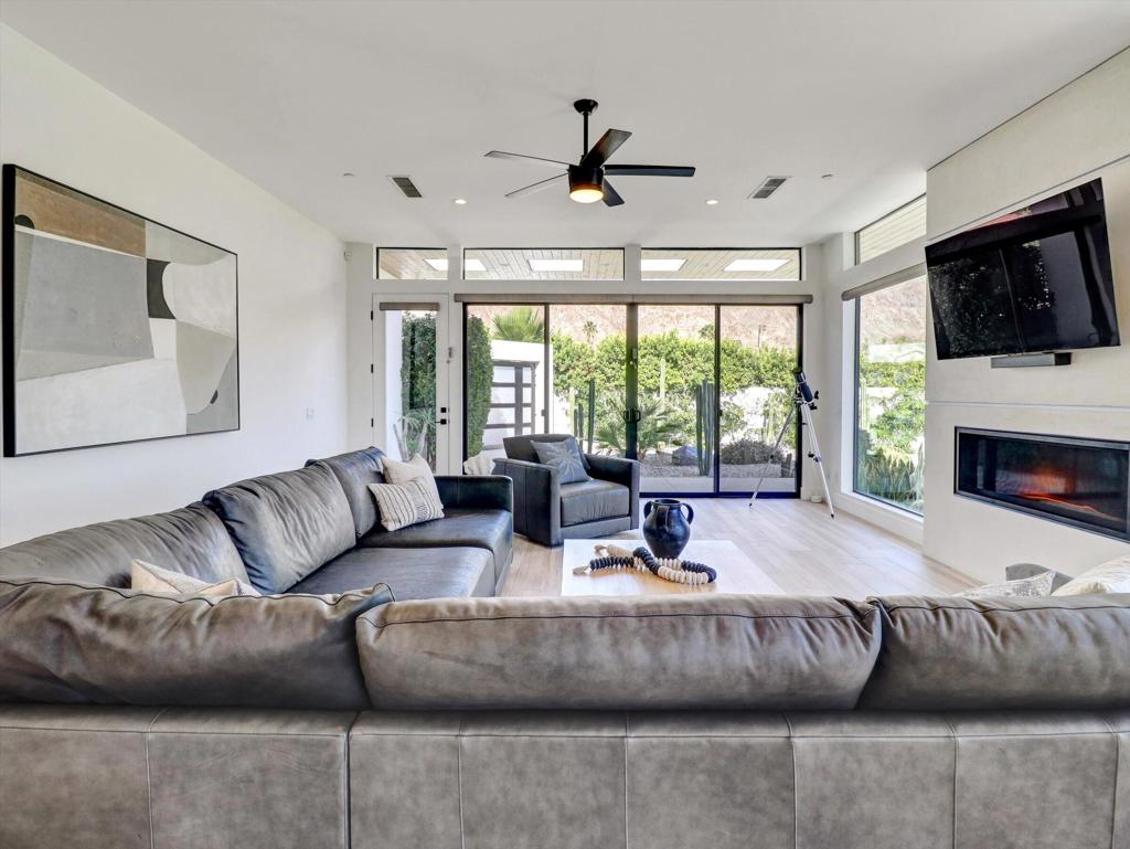 La Quinta Cove - Residential