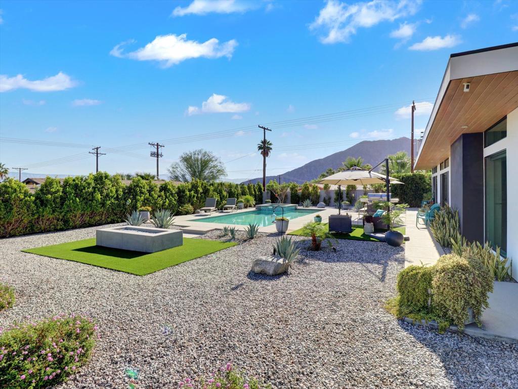 La Quinta Cove - Residential