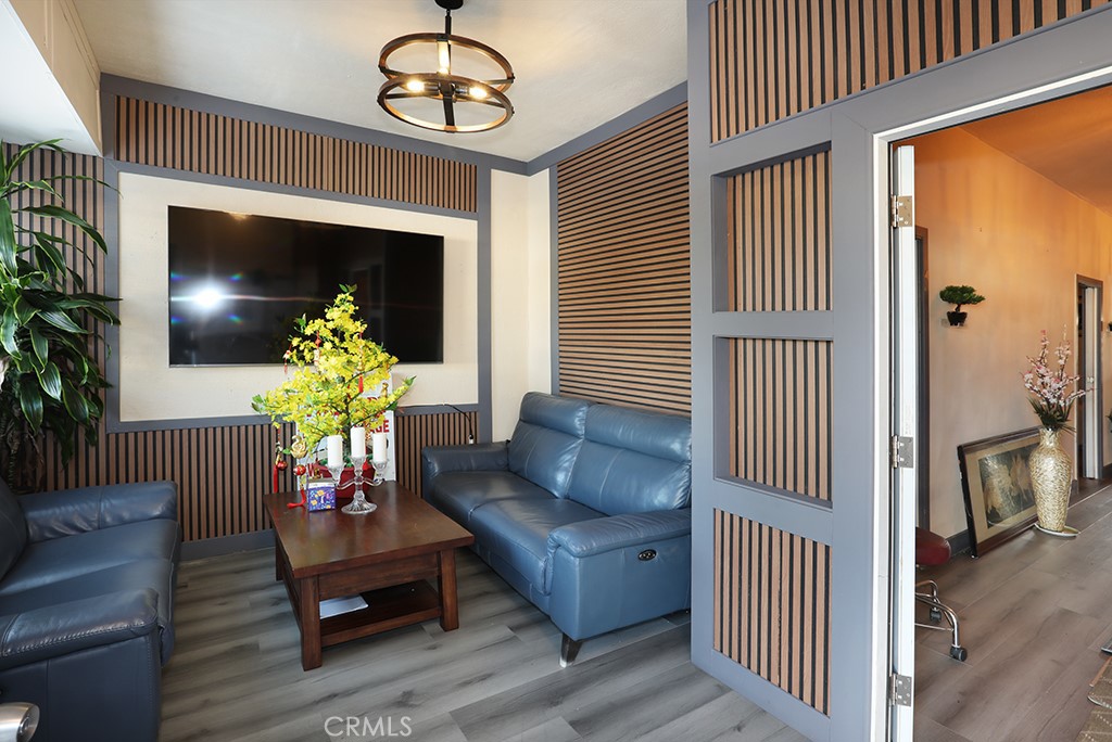 17185 Pacific Coast Hwy