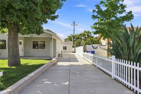 Tiny photo for 3738 Blanche ST, Pasadena, CA 91107 (MLS # TR26165676)