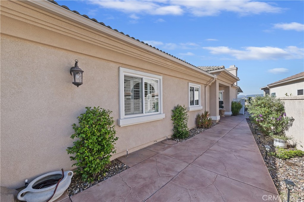 24237 Calle Artino