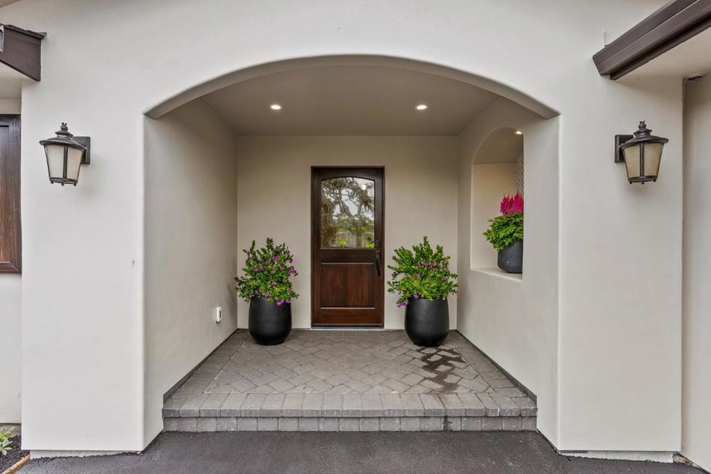 2869 Forest Lodge Road