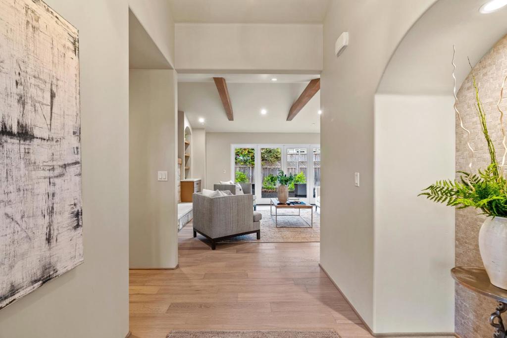 2869 Forest Lodge Road