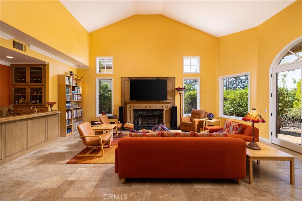 Nellie Gail (NG) - Residential