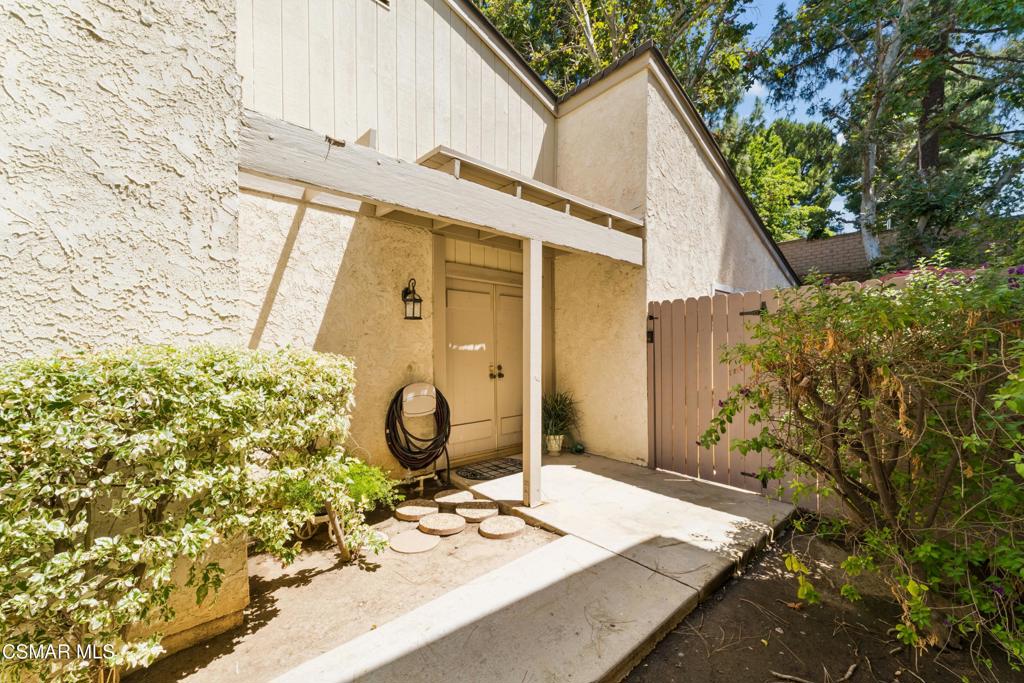 5761 Cochran Street