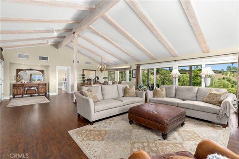 Photo of 3237 Canonita Drive Dr, Fallbrook, CA 92028 (MLS # ND26032703)