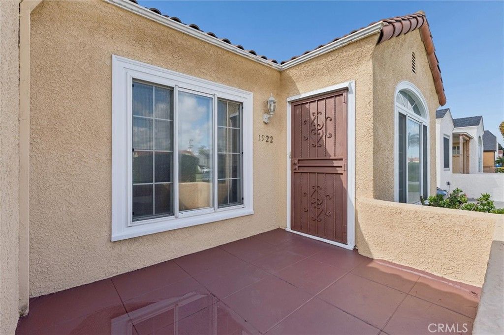 Photo of 1922 W. 84th Street St, Los Angeles, CA 90047 (MLS # SB26024189)