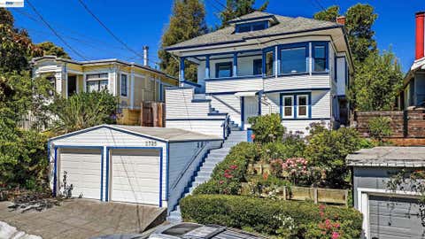 Photo of 3725 Linwood Ave AVE, Oakland, CA 94602 (MLS # 41141797)