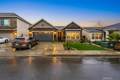 Photo of 1553 N State St, Fresno, CA 93722 (MLS # FR26055798)