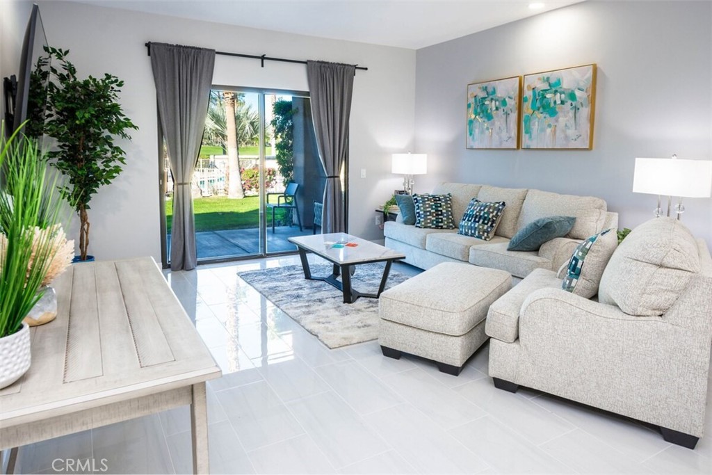 Desert Princess (Condo) (33538) - Residential Lease