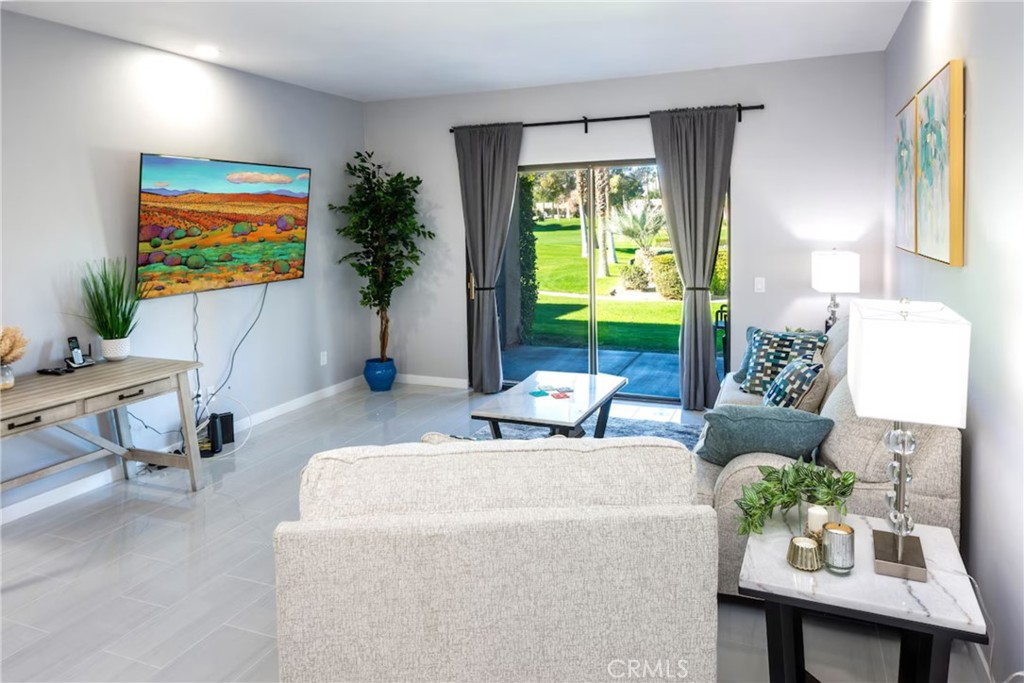 Desert Princess (Condo) (33538) - Residential Lease