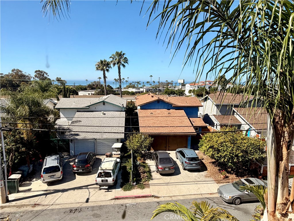 2613 Calle Del Comercio B