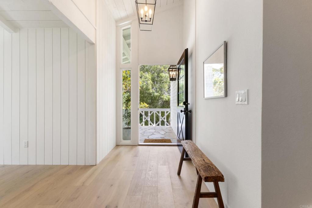 582 Rancho Santa Fe Rd