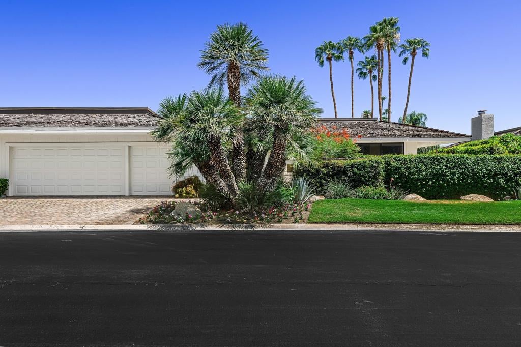 34 Duke Drive