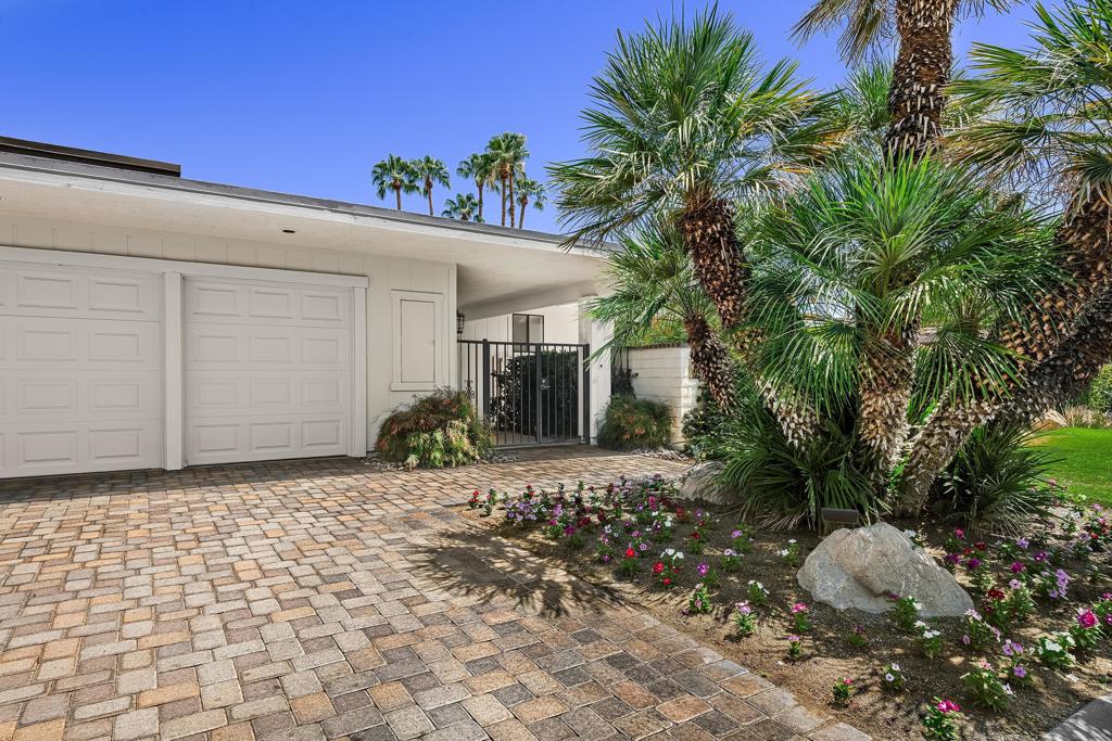 34 Duke Drive