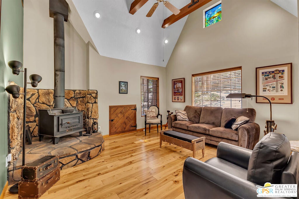 25307 Acorn Lane