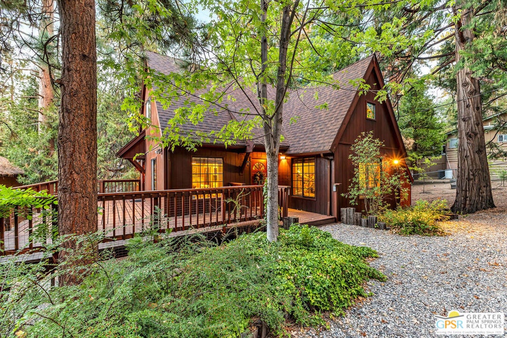 25307 Acorn Lane