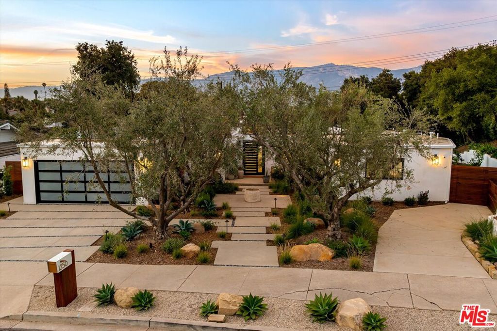 1250 Bel Air Drive