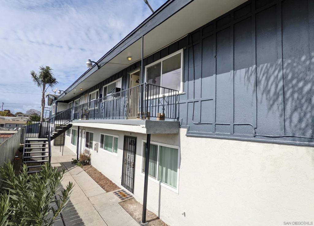 328 Milbrae Street