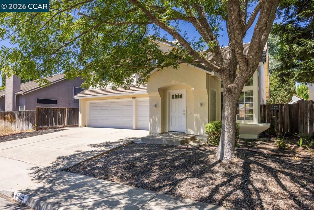 4540 Knollpark Cir