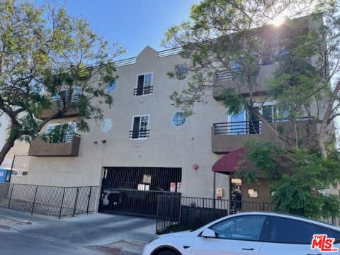 Photo of 1212 Arapahoe Street #305, Los Angeles, CA 90006 (MLS # 26870725)