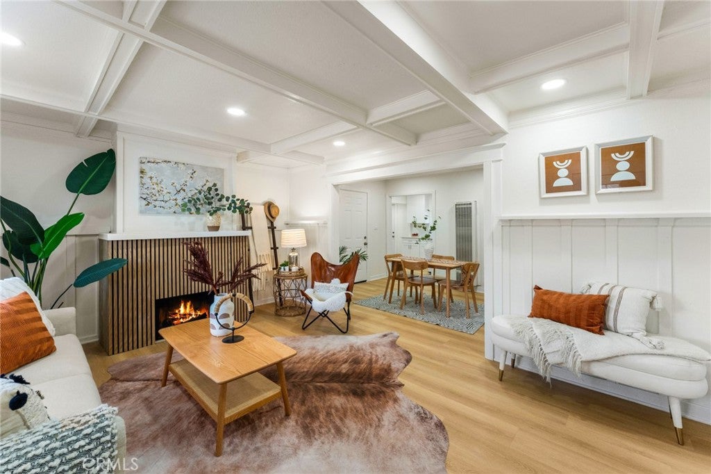 4360 Huntington Drive S, Los Angeles CA 90032