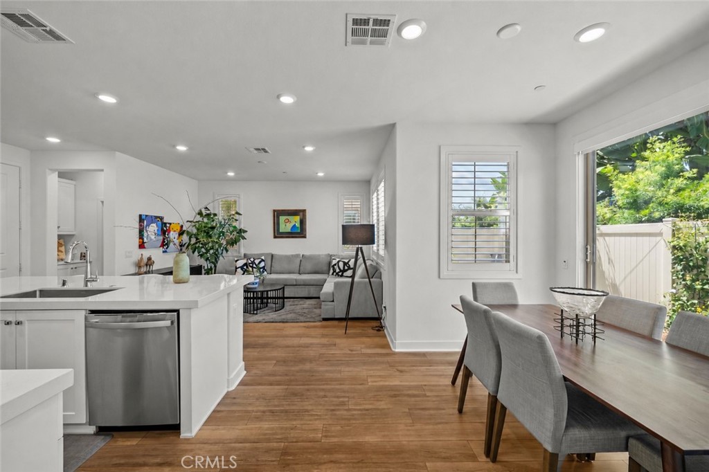 1663 Rosewell