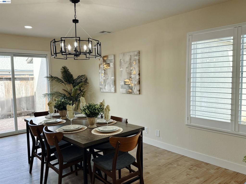 4242 Lunar Way