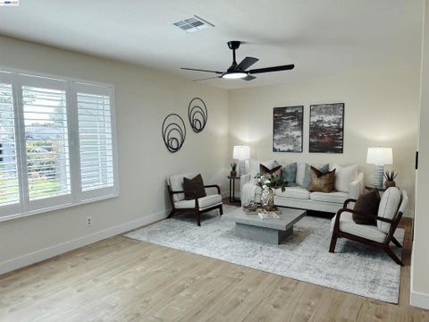 Photo of 4242 Lunar Way WAY, Union City, CA 94587 (MLS # 41148286)
